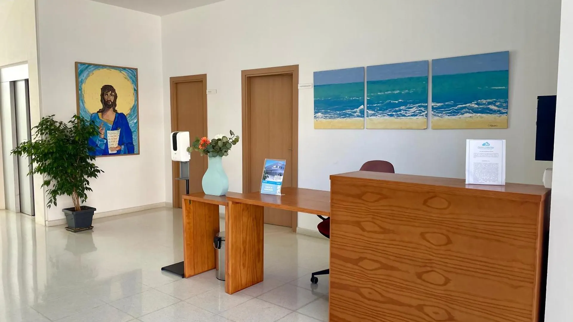Hotel Alojamiento Torrox Playa Centro De Ocio Y Tiempo Libre